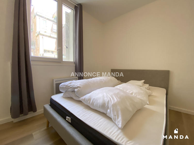 Chambre - 9 m² - 5 pièces