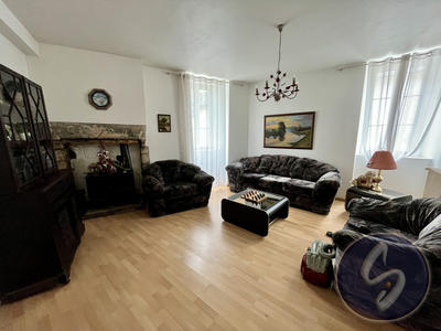 Appartement - 139 m² - 5 pièces