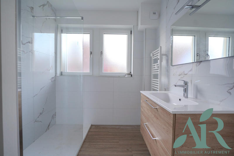 Maison - 156 m² - 6 pièces