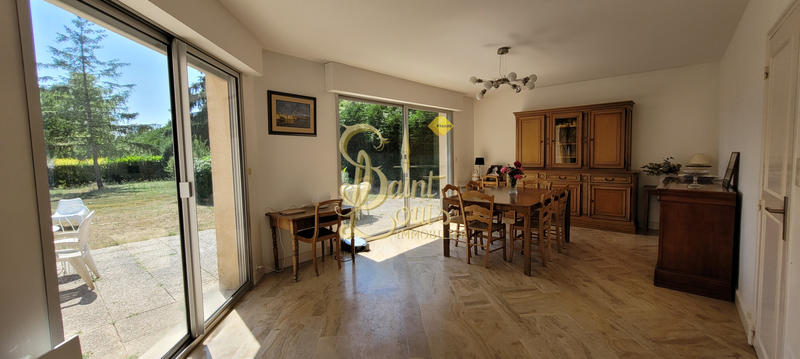 Maison - 180 m² - 7 pièces