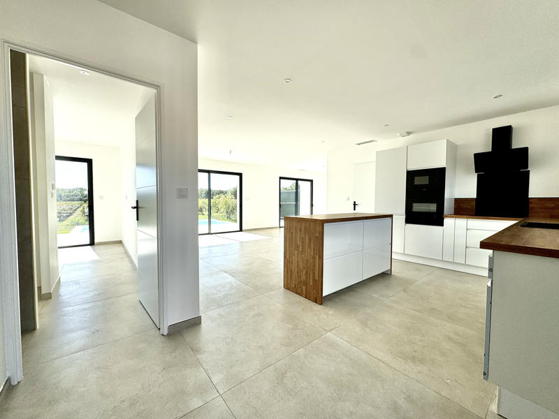 Villa - 135 m² - 5 pièces