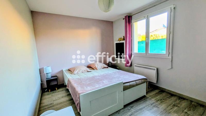 Pavillon - 100 m² - 5 pièces