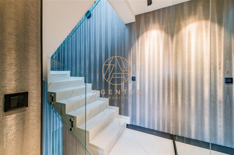 Maison contemporaine - 120 m² - 6 pièces