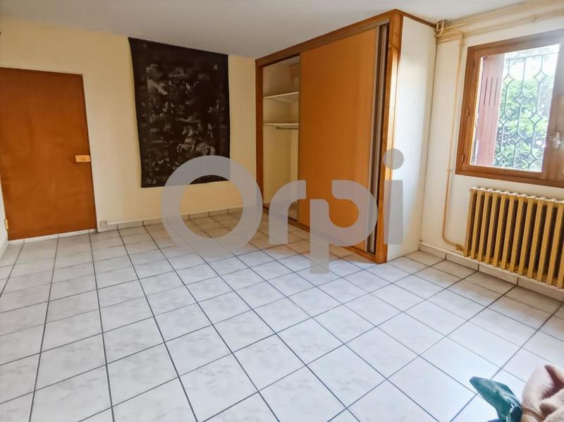 Maison - 161 m² - 5 pièces