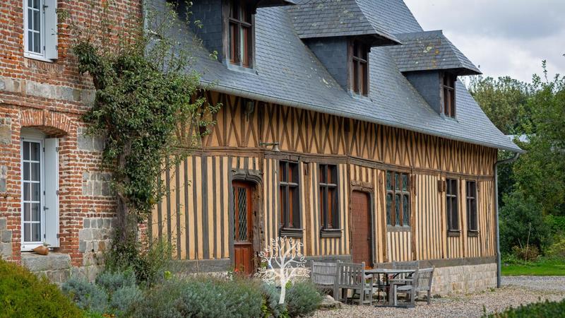 Manoir - 210 m² - 5 pièces