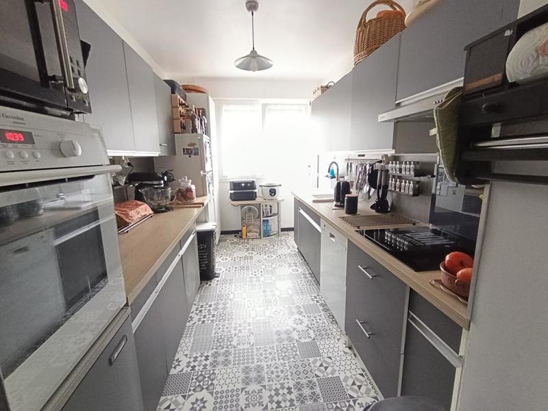 Appartement - 98 m² - 5 pièces