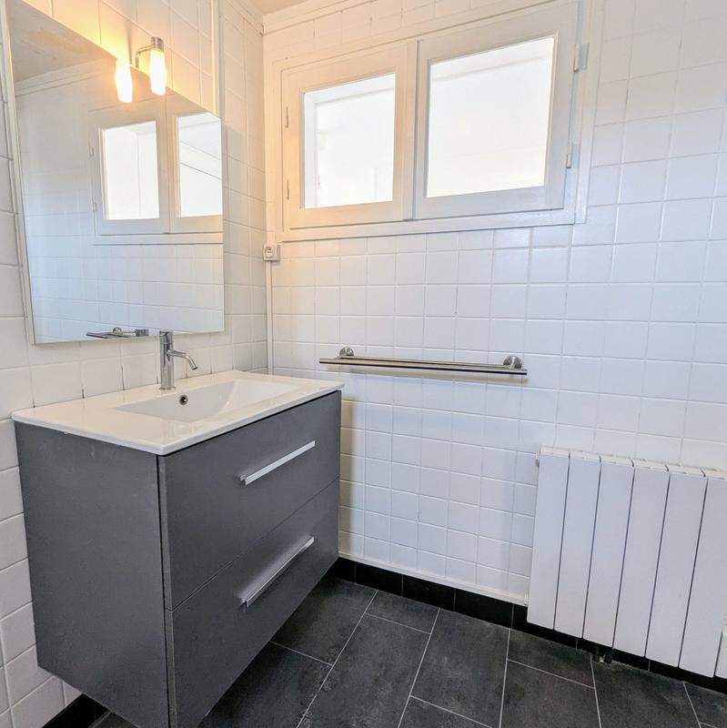 Maison - 84 m² - 5 pièces