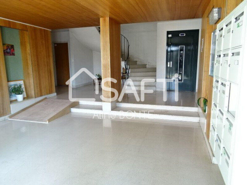 Appartement - 81 m² - 3 pièces