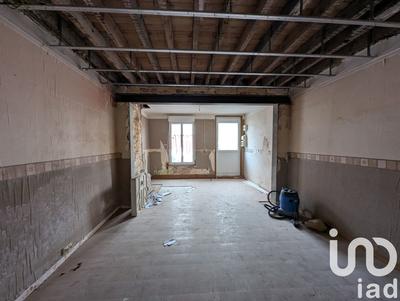 Maison - 180 m² - 9 pièces