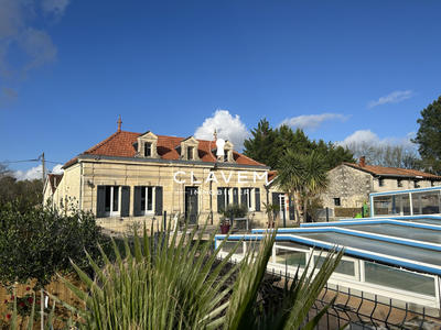 Maison - 175 m² - 6 pièces