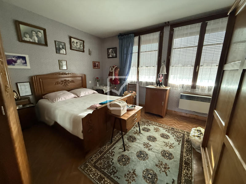 Maison - 77 m² - 5 pièces