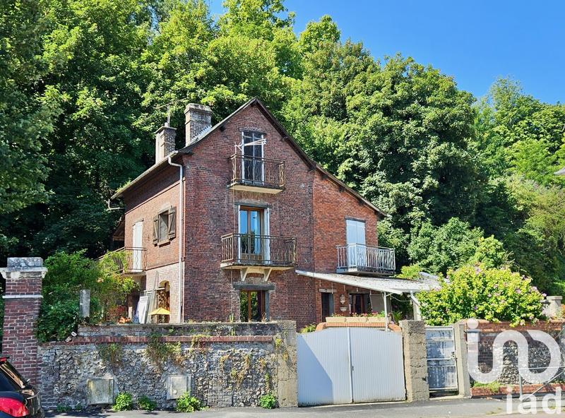 Maison - 135 m² - 8 pièces