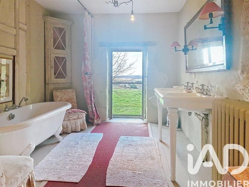 Maison - 195 m² - 6 pièces