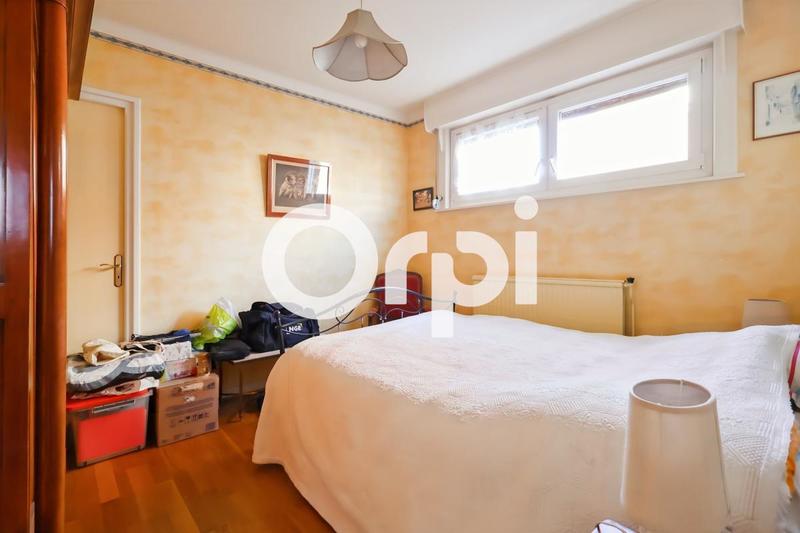 Maison - 122 m² - 7 pièces