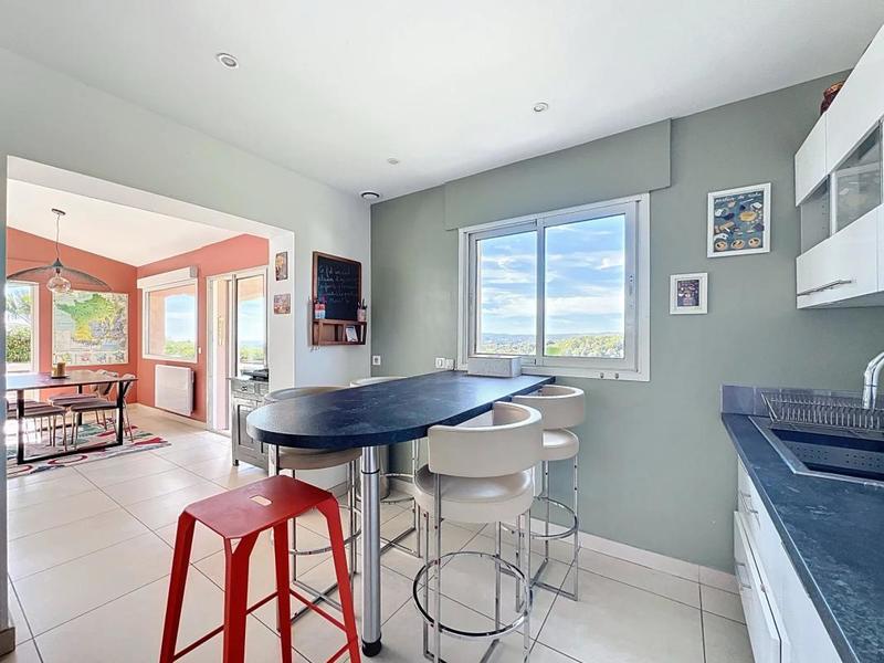 Maison - 125 m² - 4 pièces