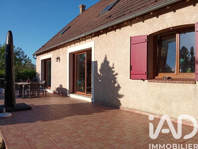 Maison - 169 m² - 8 pièces