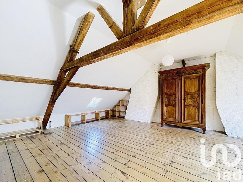 Maison - 242 m² - 8 pièces