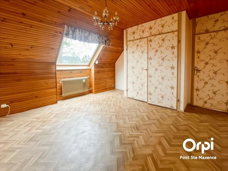 Maison - 99 m² - 4 pièces