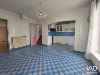 Maison - 95 m² - 4 pièces