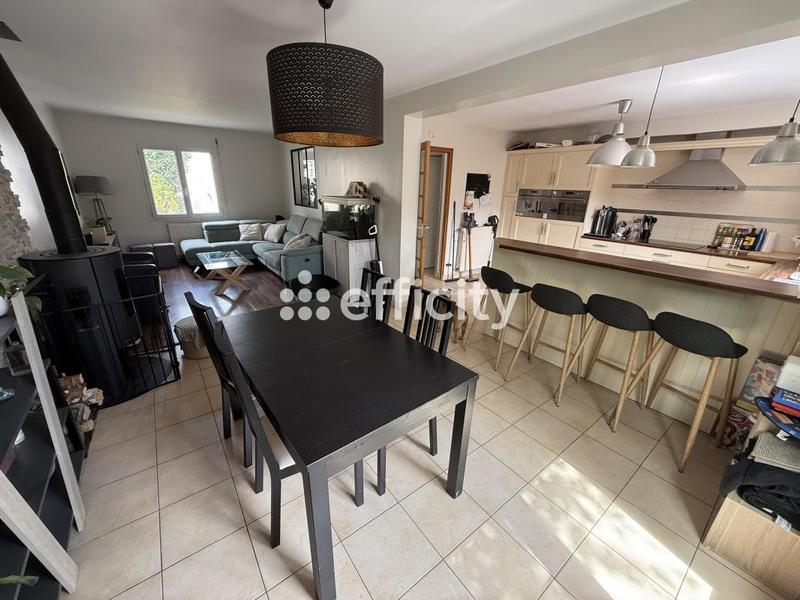 Maison - 100 m² - 5 pièces