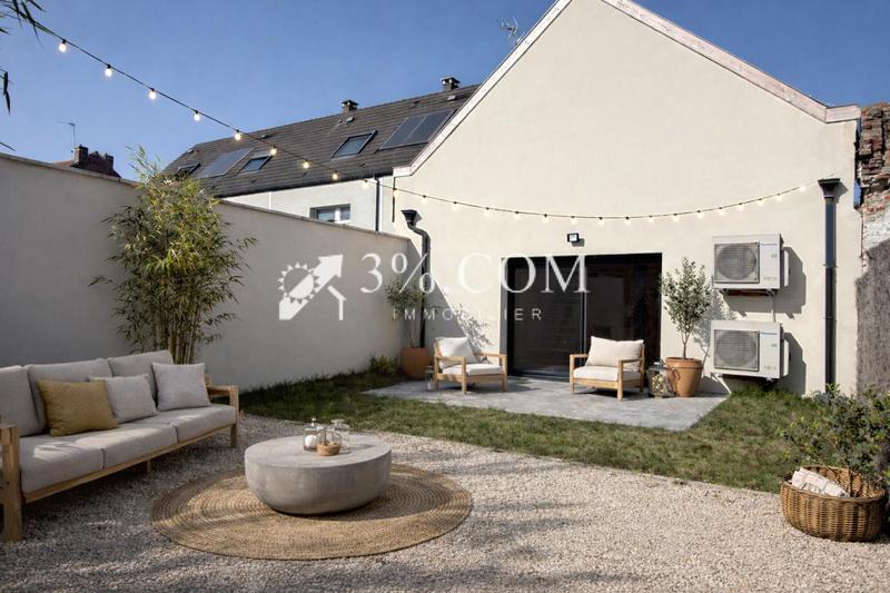 Maison - 159 m² - 5 pièces