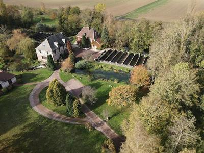 Propriété - 500 m² - 14 pièces