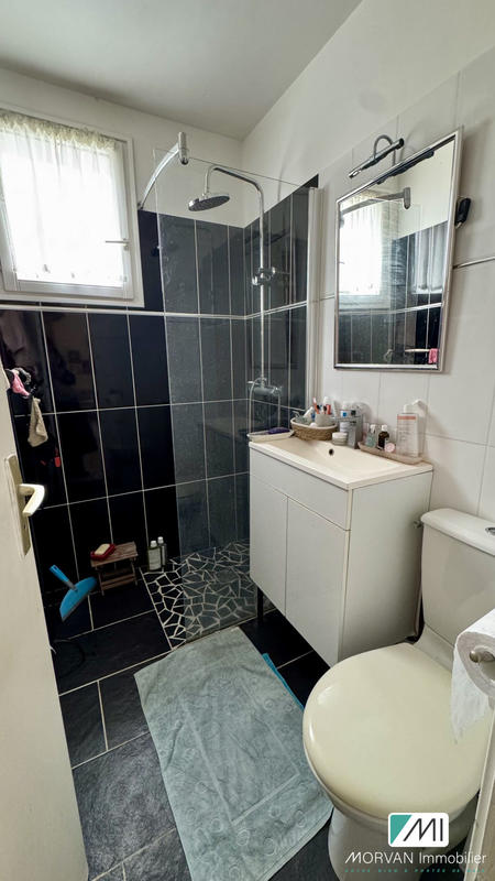 Maison - 127 m² - 7 pièces