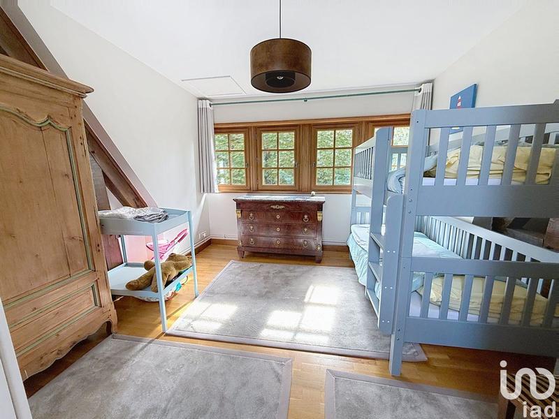 Maison - 170 m² - 6 pièces