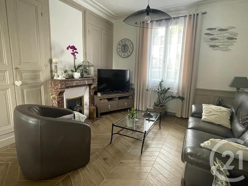 Maison - 85 m² - 4 pièces