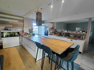 Maison - 155 m² - 7 pièces