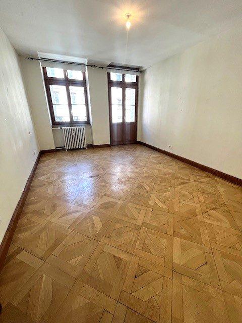 Appartement - 97 m² - 3 pièces