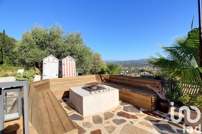 Maison - 103 m² - 5 pièces