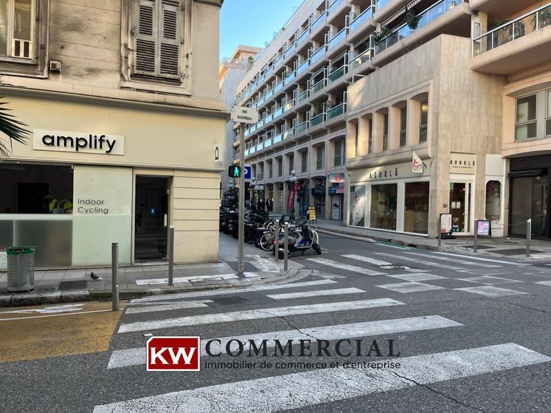 Fonds de commerce - 46 m²