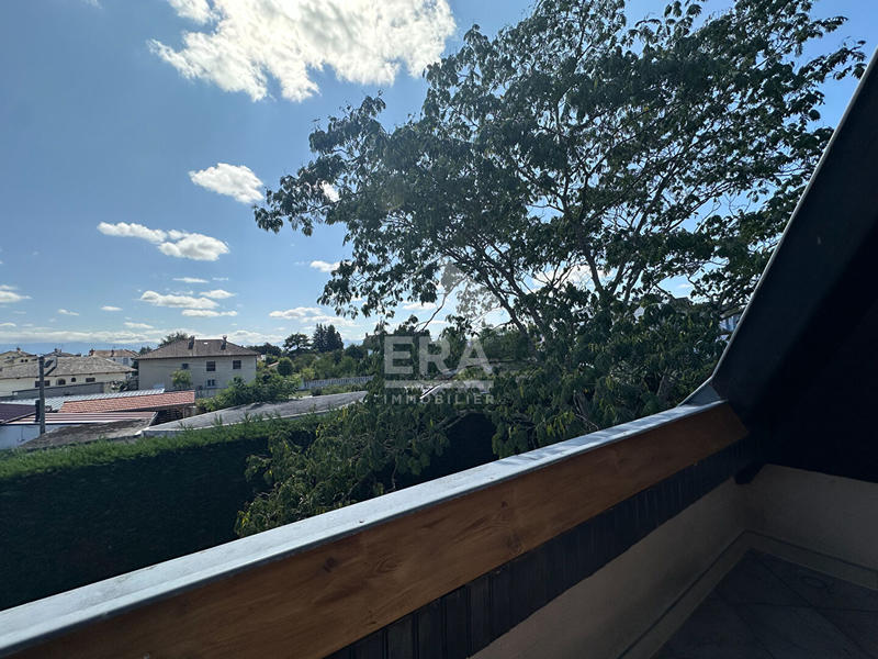 Maison - 196 m² - 5 pièces