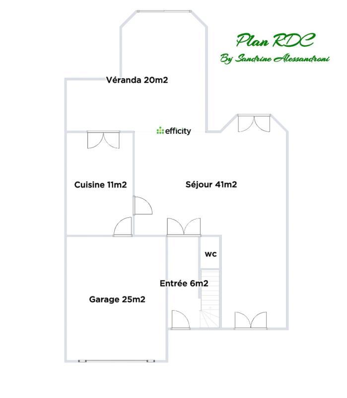 Maison - 200 m² - 9 pièces