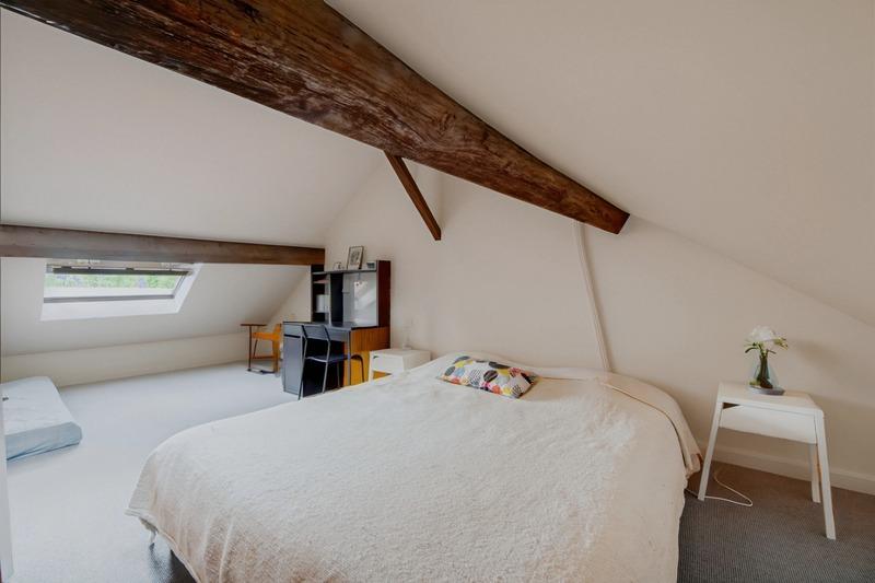 Maison - 186 m² - 9 pièces