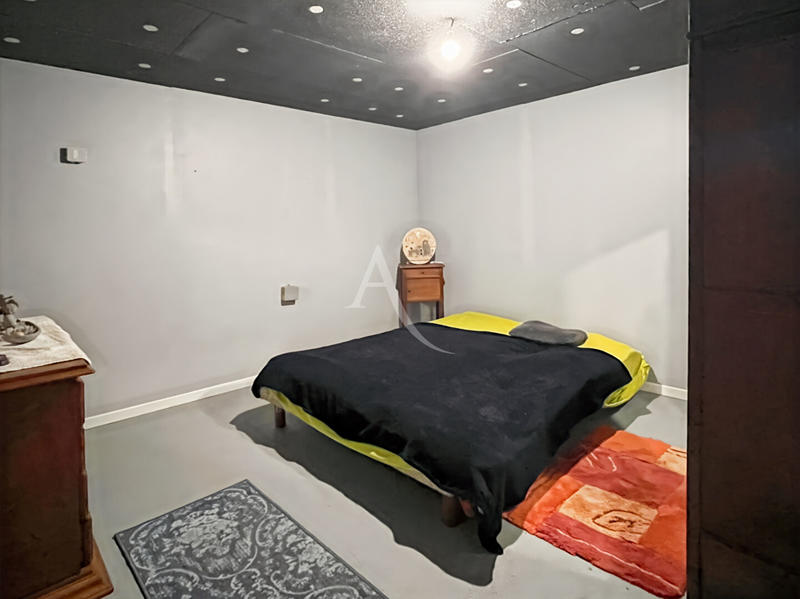 Maison - 87 m² - 5 pièces