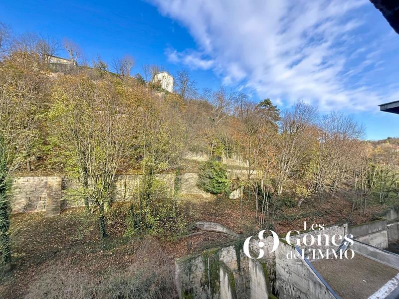 Appartement - 88 m² - 3 pièces