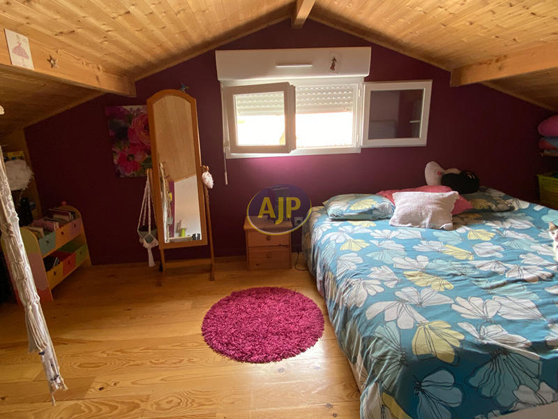 Maison - 105 m² - 4 pièces