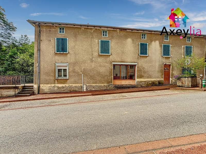 Maison - 180 m² - 7 pièces