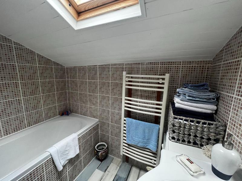 Maison ancienne - 195 m² - 7 pièces