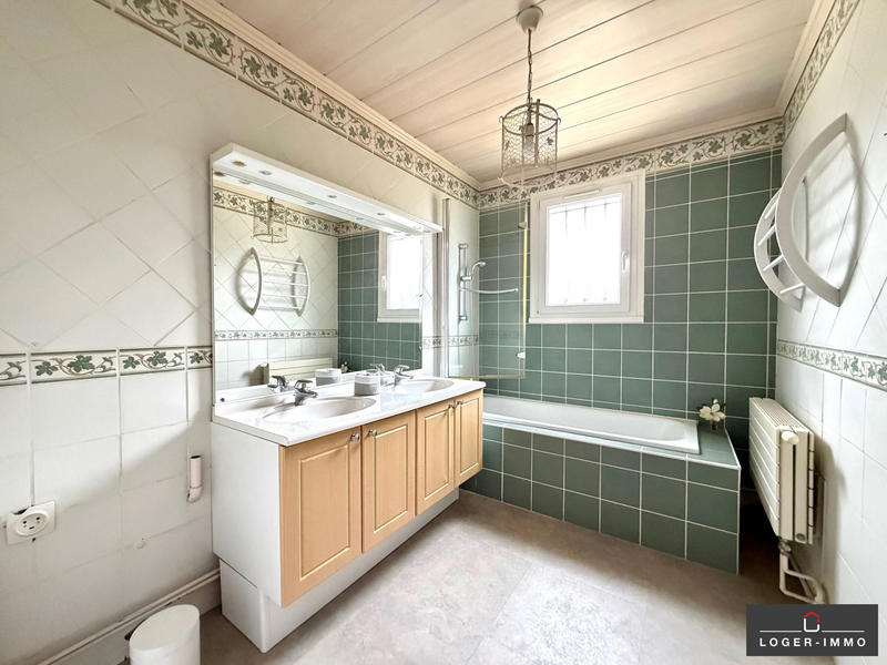 Maison - 164 m² - 6 pièces