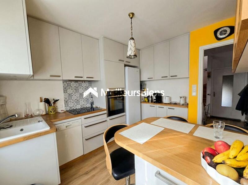 Maison - 89 m² - 5 pièces