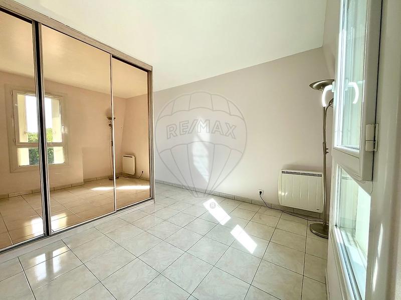 Appartement - 75 m² - 4 pièces