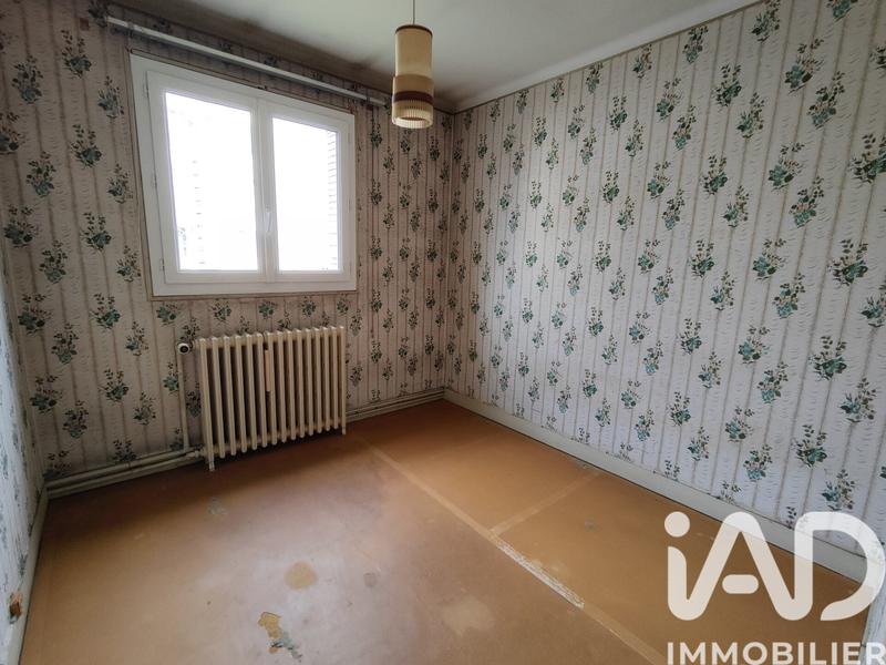 Maison - 92 m² - 5 pièces