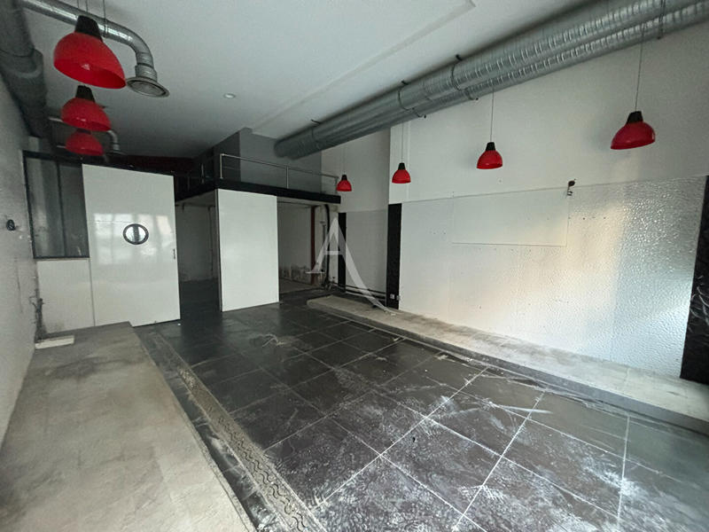 Local commercial - 60 m²