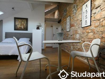 Chambre - 40 m² - 1 pièce