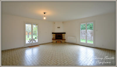 Maison - 92 m² - 6 pièces