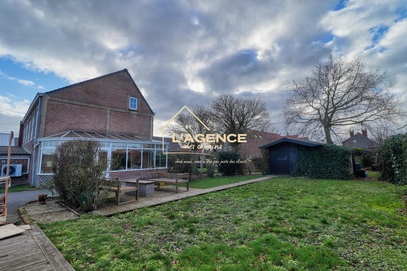 Maison - 192 m² - 6 pièces