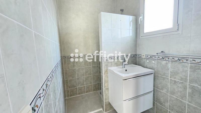 Pavillon - 177 m² - 6 pièces